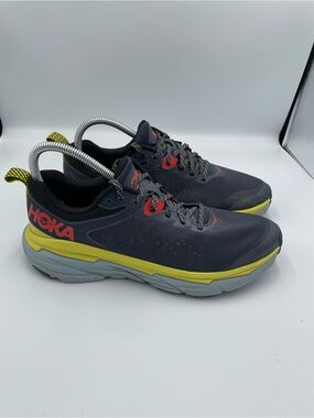 Hoka One One Challenger ATR 6 Men's Size 8D US Athletic Shoes